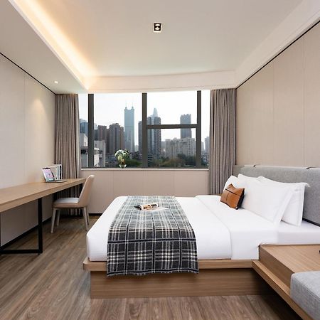 Cm Serviced Apartment Shenzhen Dongmen المظهر الخارجي الصورة